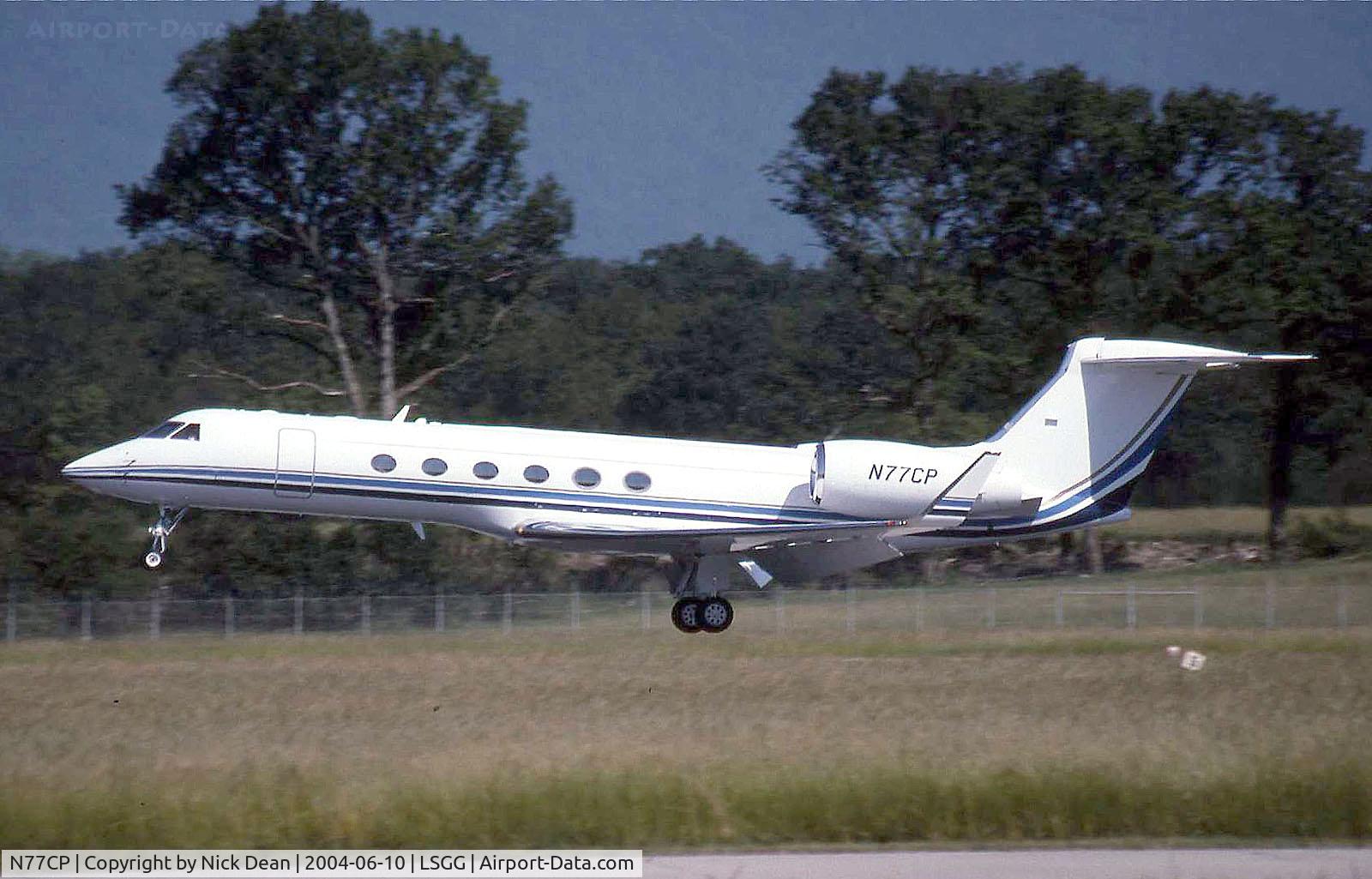 N77CP, 1999 Gulfstream Aerospace G-V C/N 565, LSGG