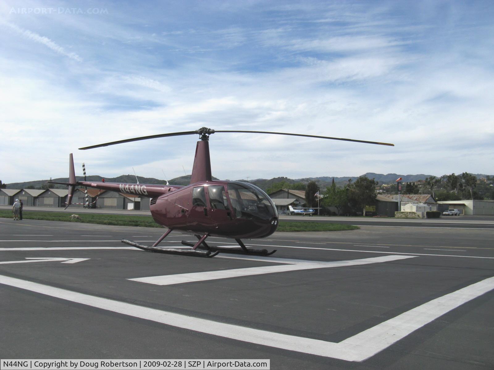 N44NG, 2001 Robinson R44 Clipper C/N 1078, 2001 Robinson R44 CLIPPER, Lycoming O-540-F1B5 260 Hp derated, pop-out floats