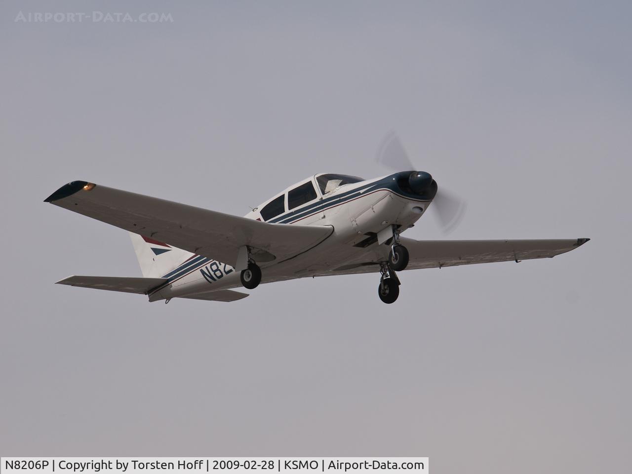N8206P, 1963 Piper PA-24-250 Comanche C/N 24-3458, N8206P departing from RWY 03