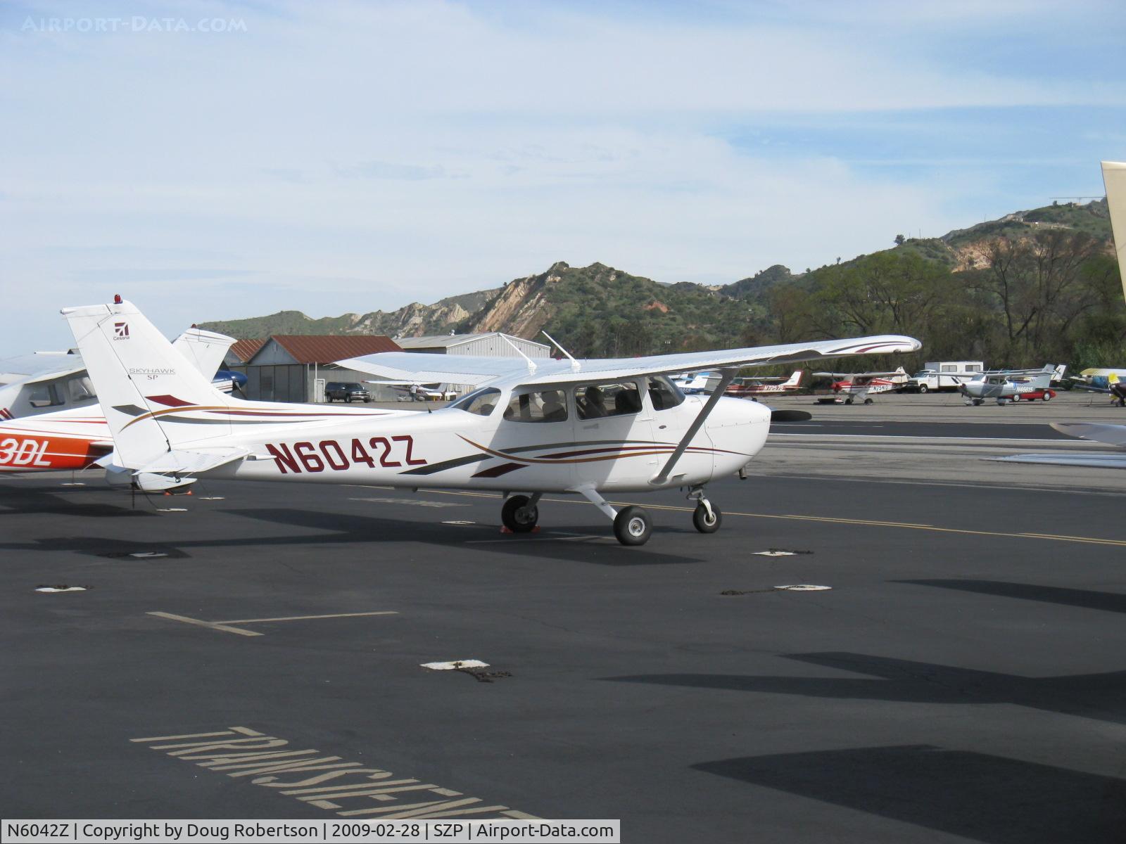 N6042Z, 2006 Cessna 172S C/N 172S10230, 2006 Cessna 172S SKYHAWK SP, Lycoming IO-360-L2A 180 Hp