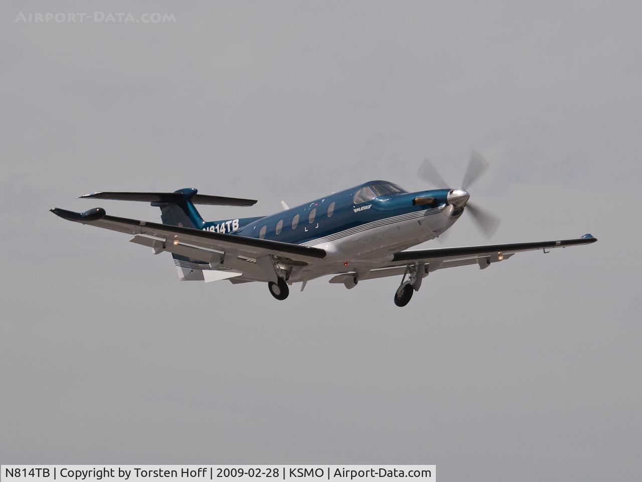 N814TB, 2006 Pilatus PC-12/47 C/N 748, N814TB departing from RWY 03