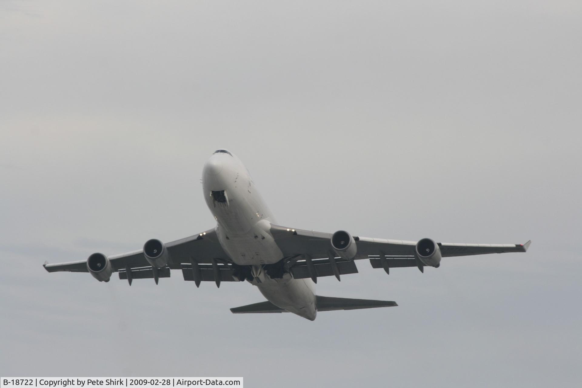 B-18722, 2006 Boeing 747-409F/SCD C/N 34265, CAL5397 departs SFO 28R on 2/28/09.