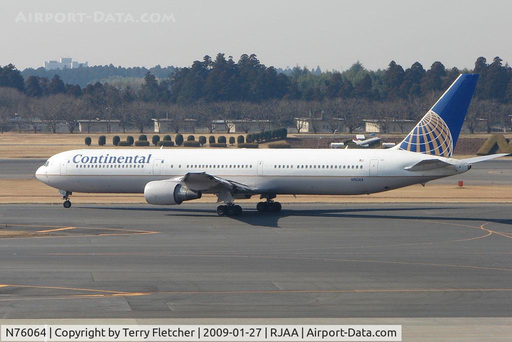 N76064, 2002 Boeing 767-424/ER C/N 29459, Continental B767 at Narita