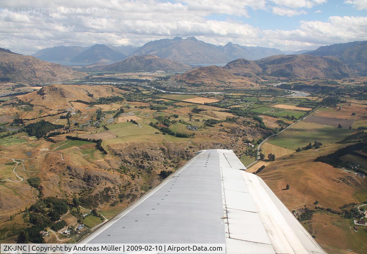 ZK-JNC, Boeing 737-376 C/N 24296, 360° curve for landing att Queenstown.