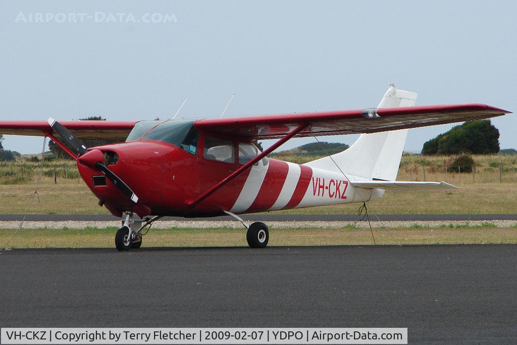 VH-CKZ, 1962 Cessna 182E Skylane C/N 18253883, Cessna 182E at Devenport, Tasmania
