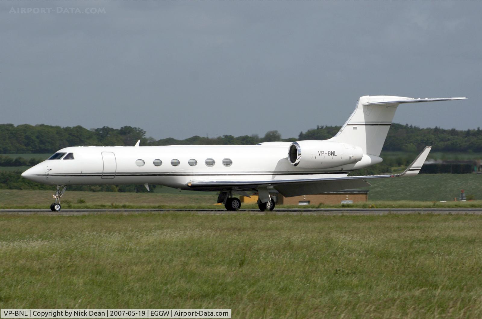 VP-BNL, 2000 Gulfstream G-V C/N 607, EGGW
