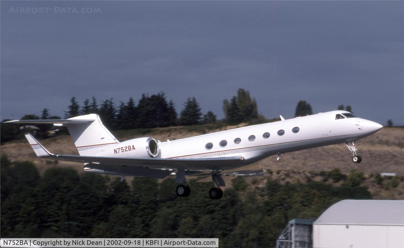 N752BA, 2001 Gulfstream Aerospace Gulfstream V C/N 640, KBFI