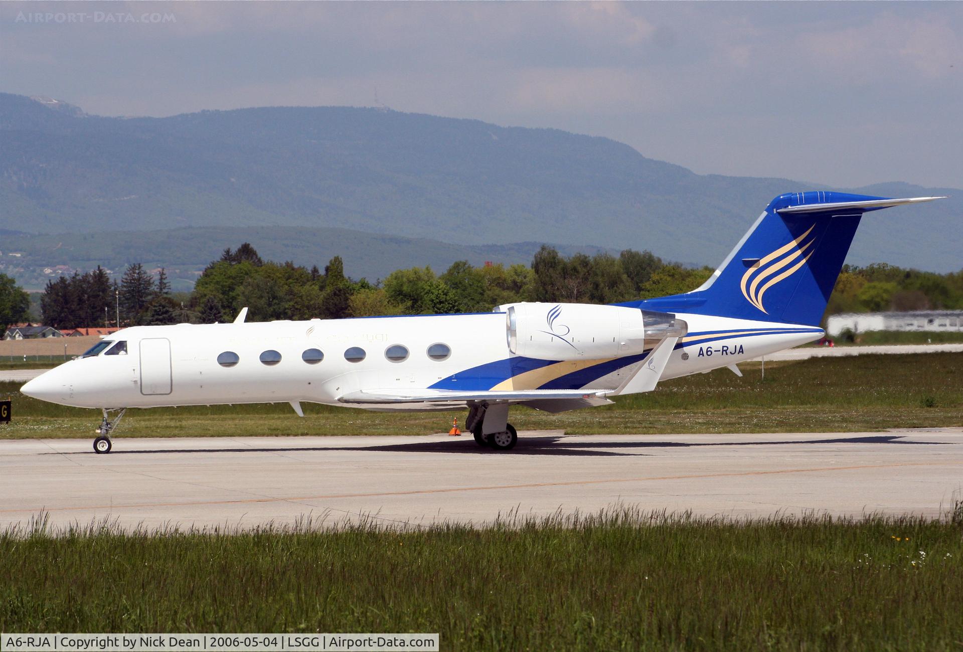 A6-RJA, 2003 Gulfstream Aerospace G-IV C/N 1503, LSGG