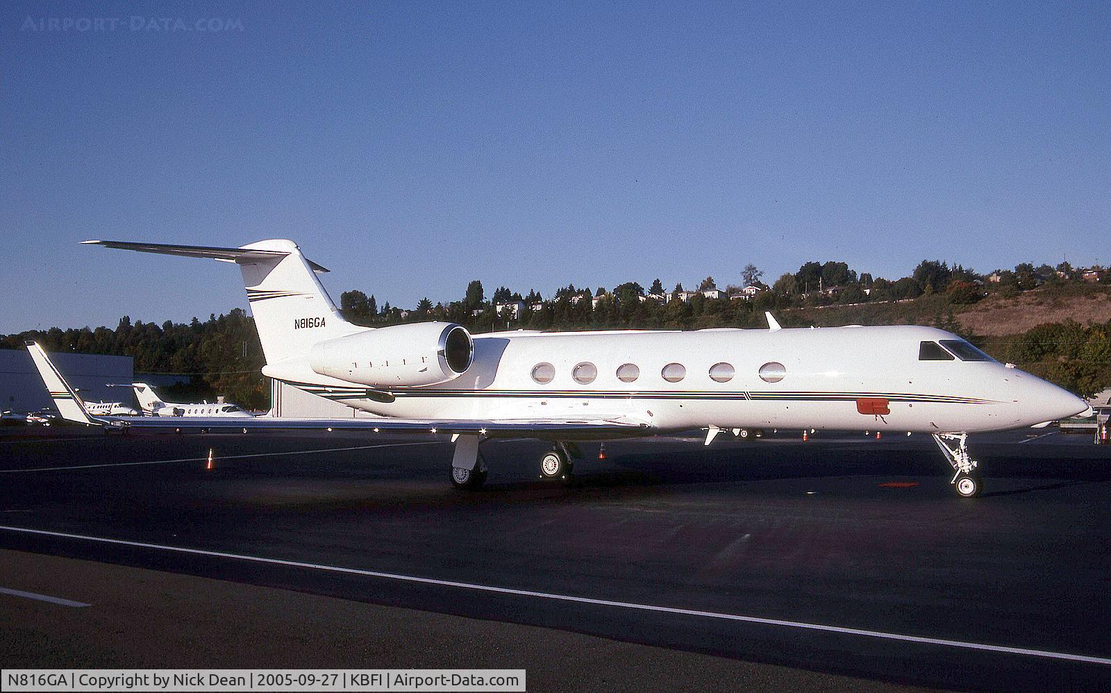 N816GA, 2004 Gulfstream Aerospace Gulfstream 350 (IVSR) C/N 4016, KBFI