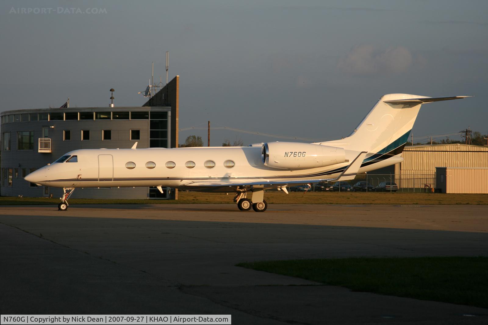 N760G, 2005 Gulfstream Aerospace Gulfstream 450 (IVSP) C/N 4039, KHAO