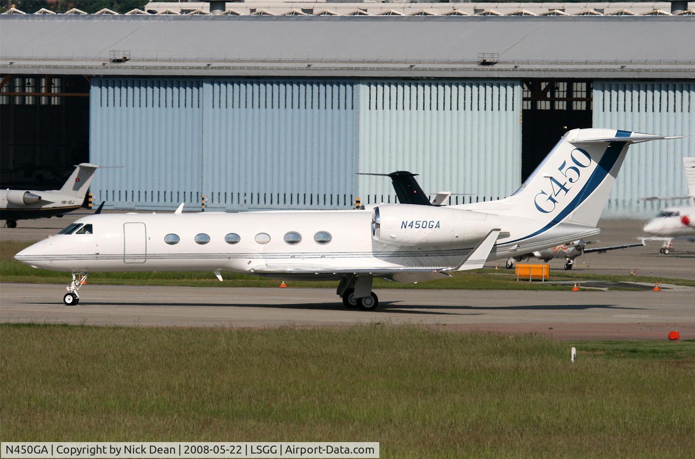 N450GA, 2007 Gulfstream Aerospace GIV-X (G450) C/N 4091, LSGG