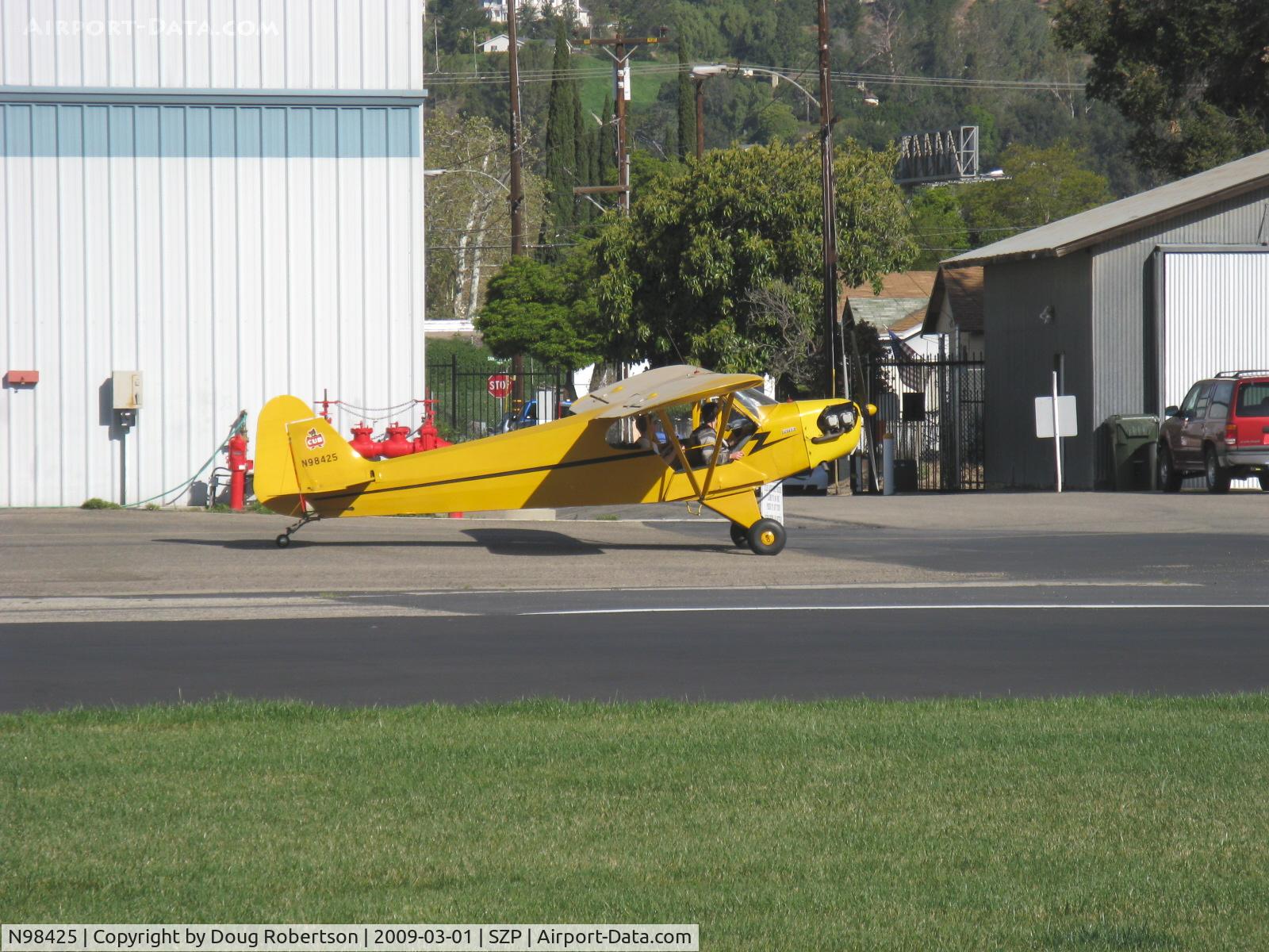 N98425, 1946 Piper J3C-65 Cub Cub C/N 18612, 1946 Piper J3C-65 CUB, Continental C90 90 Hp upgrade, taxi to Rwy 04 runup area