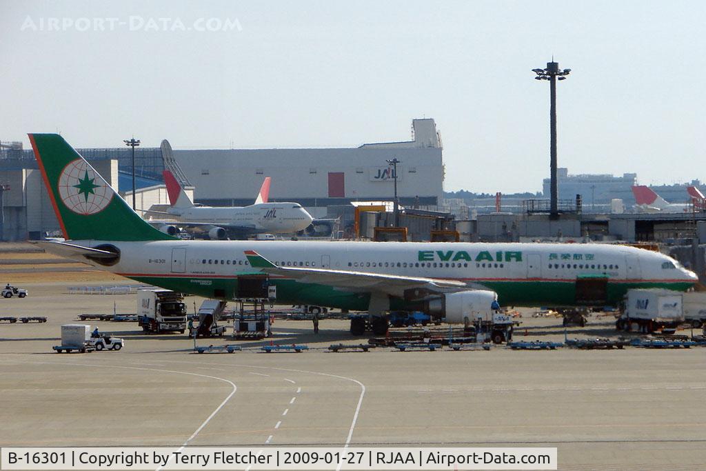 B-16301, 2003 Airbus A330-203 C/N 530, Eva Air A330 at Narita