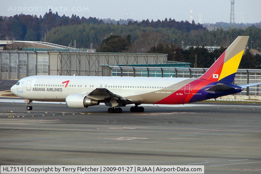 HL7514, Boeing 767-38E C/N 25763, Asiana B767 at Narita