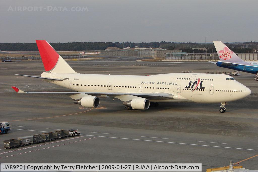 JA8920, 2001 Boeing 747-446 C/N 27648, JAL B747 at Narita