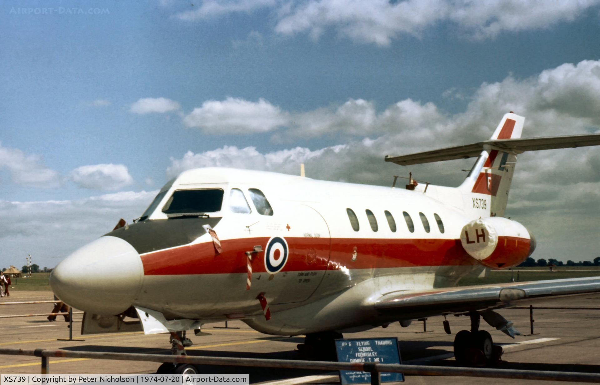 XS739, 1966 Hawker Siddeley HS.125 Dominie T.1 C/N 25081, Dominie T.1 of 6 Flying Training School displayed at the 1974 RAF Leconfield Airshow.