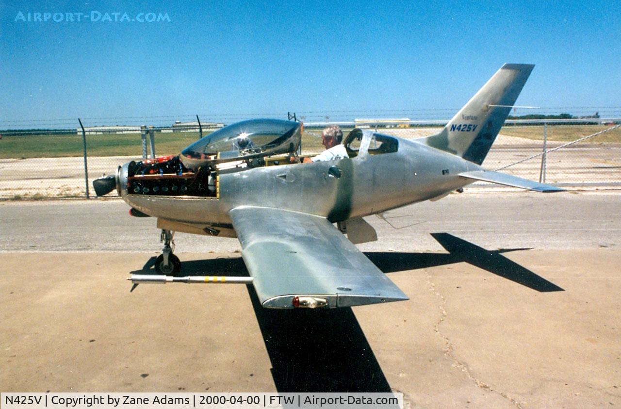 N425V, 1998 Questair Venture C/N BS1, Reno Sport class racer at Meacham Field