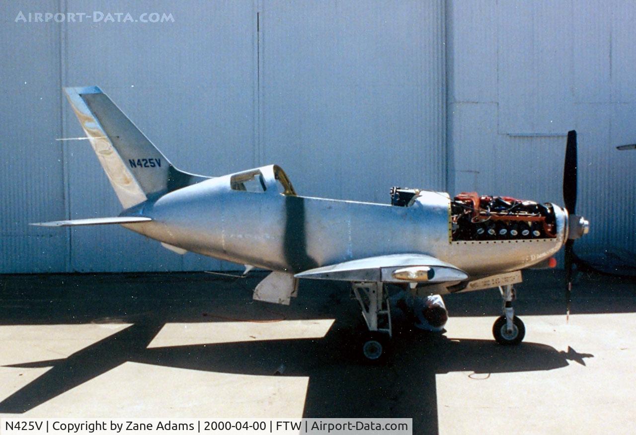 N425V, 1998 Questair Venture C/N BS1, Reno Sport class racer at Meacham Field