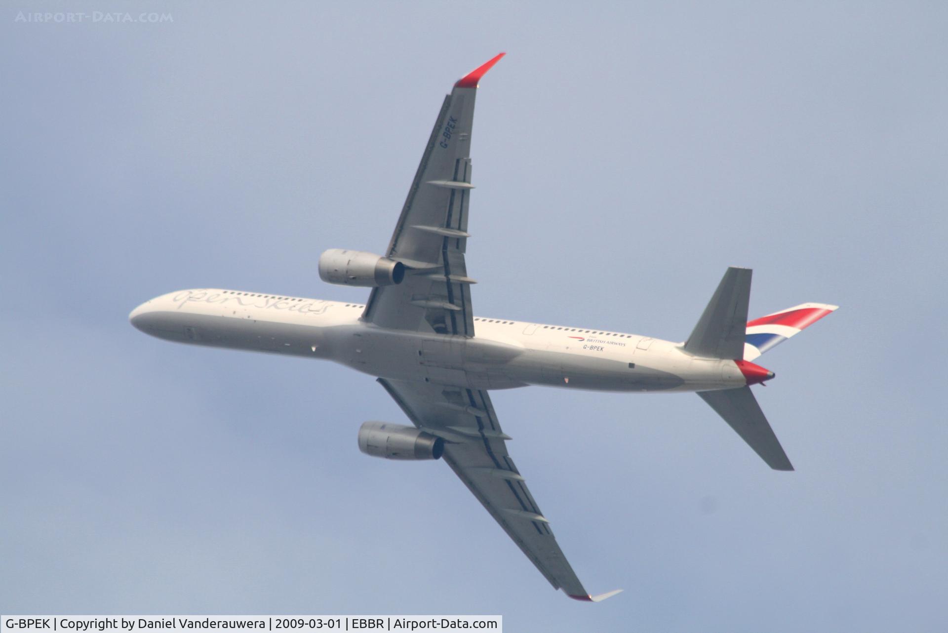 G-BPEK, 1995 Boeing 757-236 C/N 25808, taking off from rwy 25R