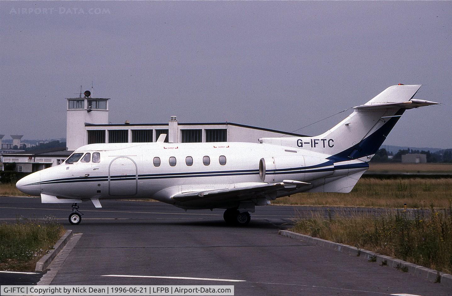 G-IFTC, 1969 Hawker Siddeley HS.125 Series F3B/RA C/N 25171, Paris Le Bourget