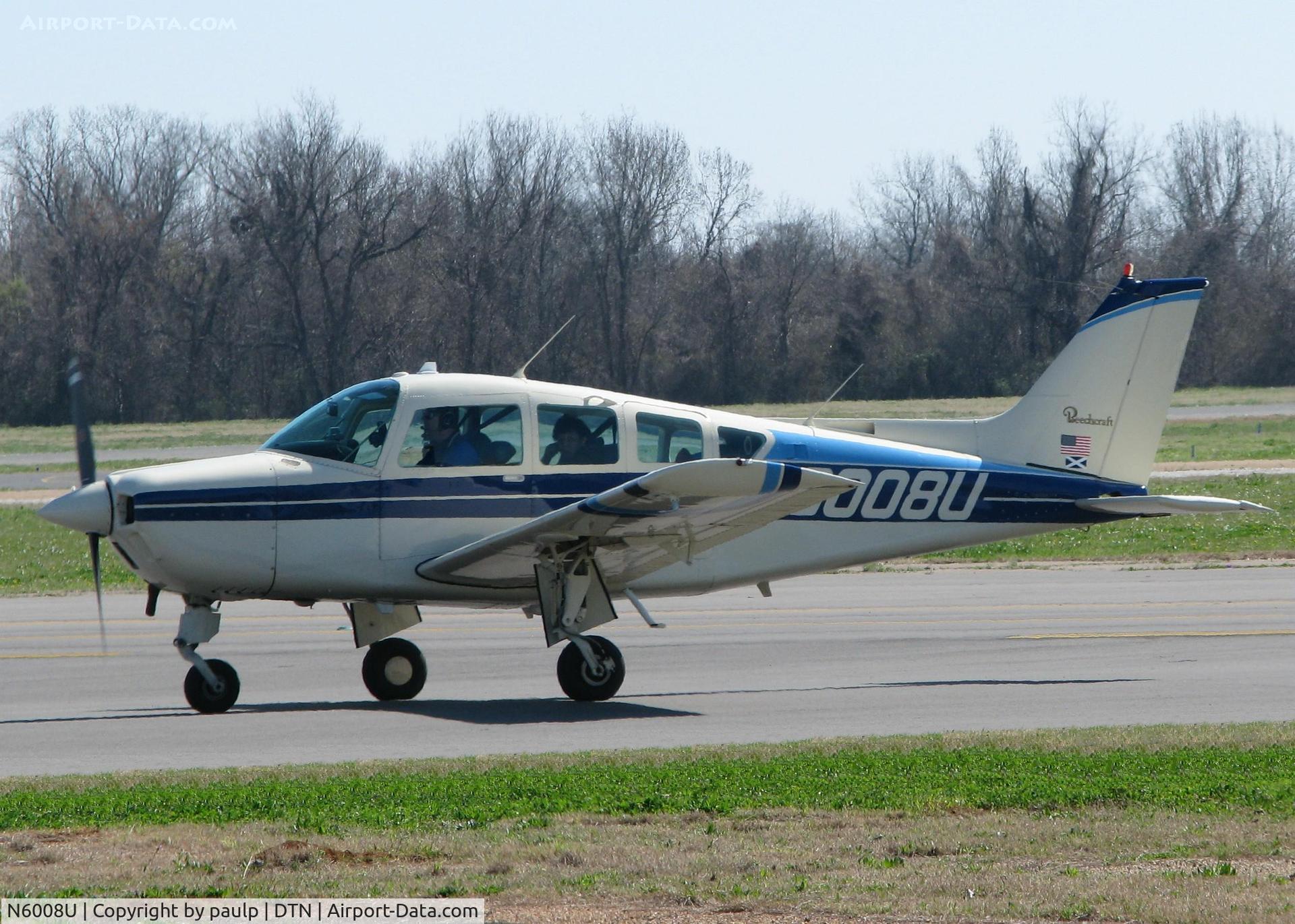 N6008U, 1978 Beech C24R C/N MC-616, At Downtown Shreveport.