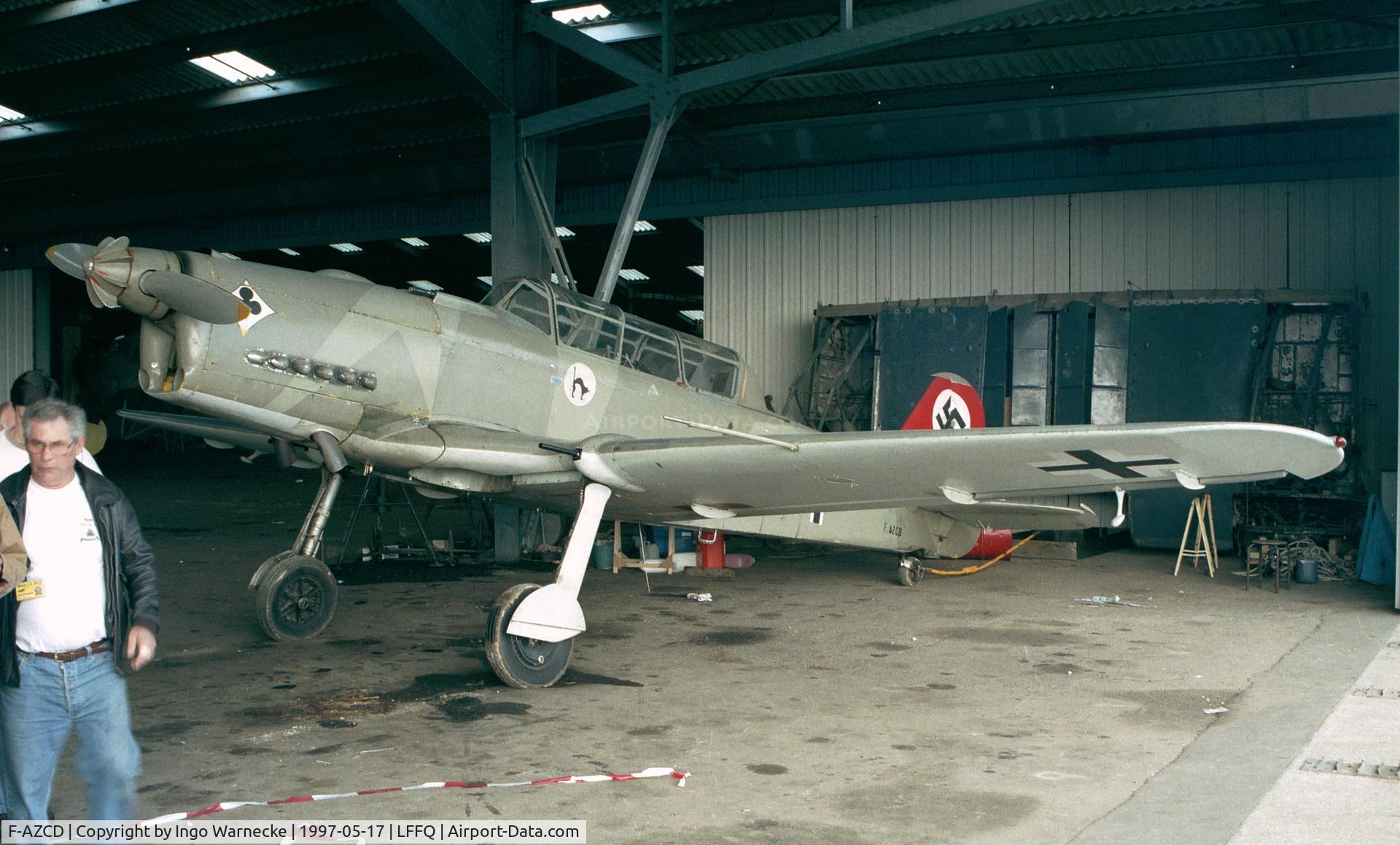 F-AZCD, Pilatus P2-05 C/N 36-4116, Pilatus P2-06 (in some fancy movie colours) at the Meeting Aerien 1997, La-Ferte-Alais, Cerny 