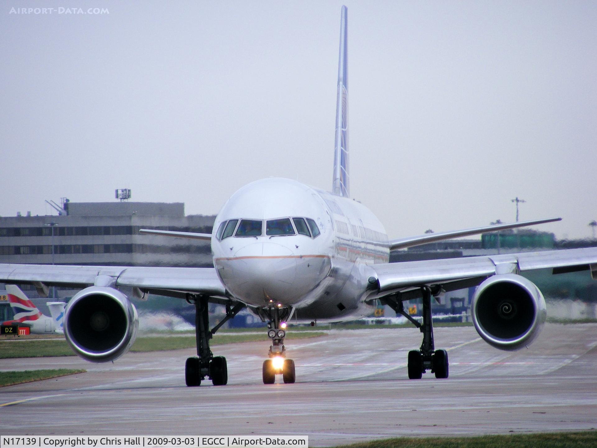 N17139, 2000 Boeing 757-224 C/N 30352, Continental