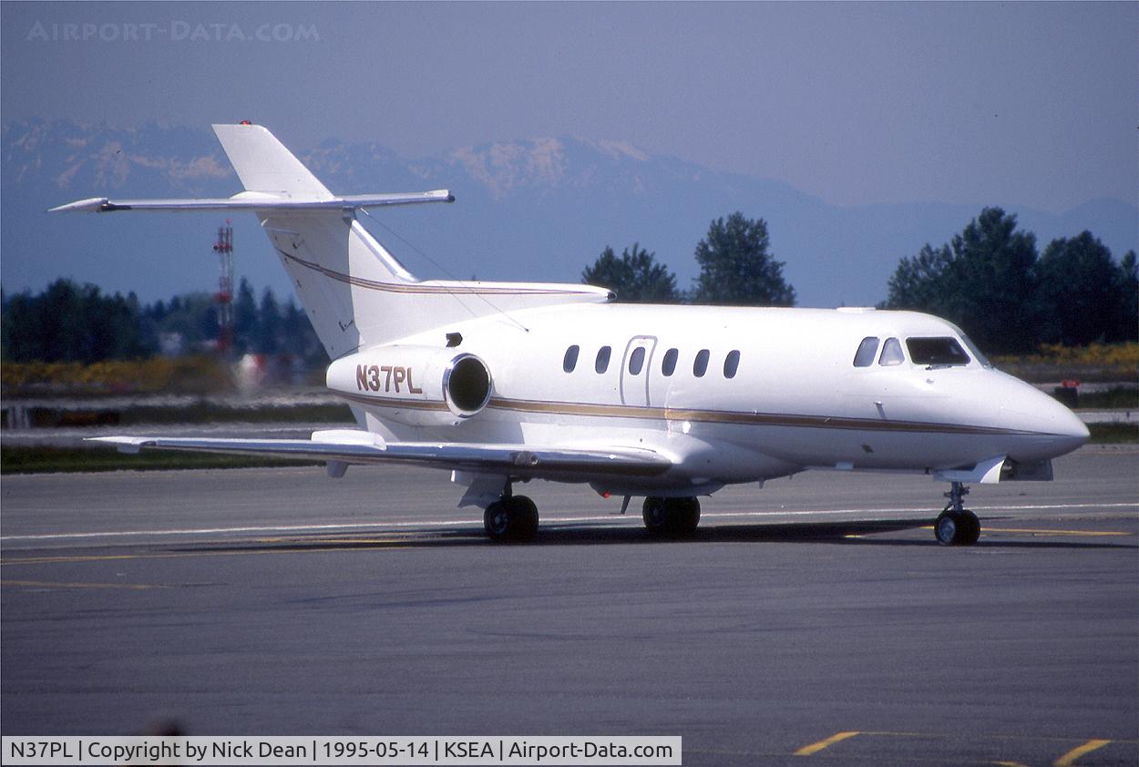 N37PL, 1977 Hawker Siddeley HS125-700B C/N 257012, KSEA
