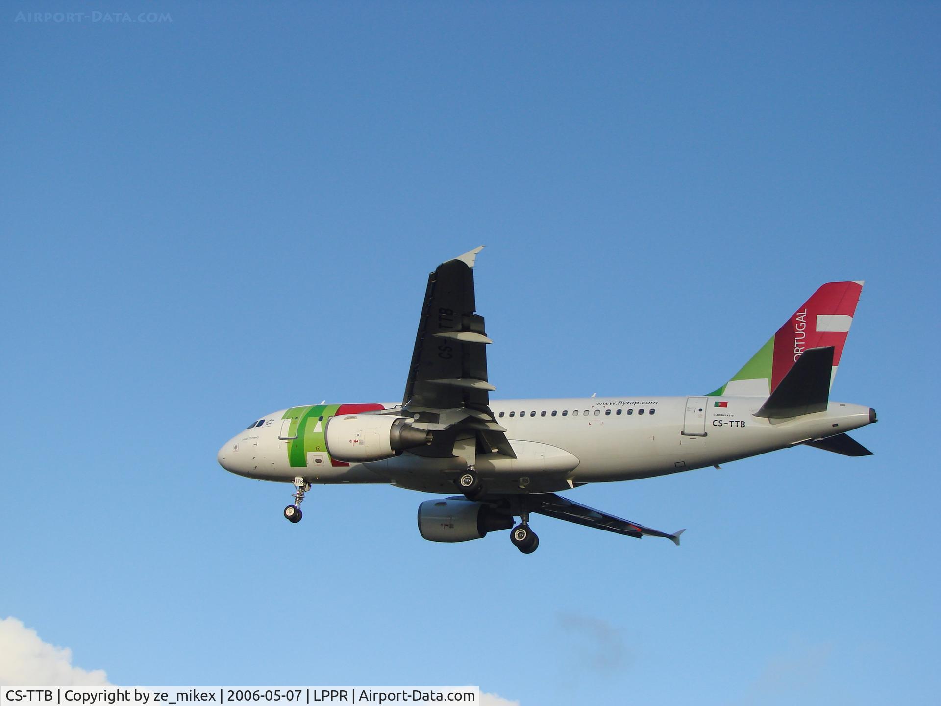 CS-TTB, 1997 Airbus A319-111 C/N 755, Airbus from Tap airlines, landing at Porto, Portugal
