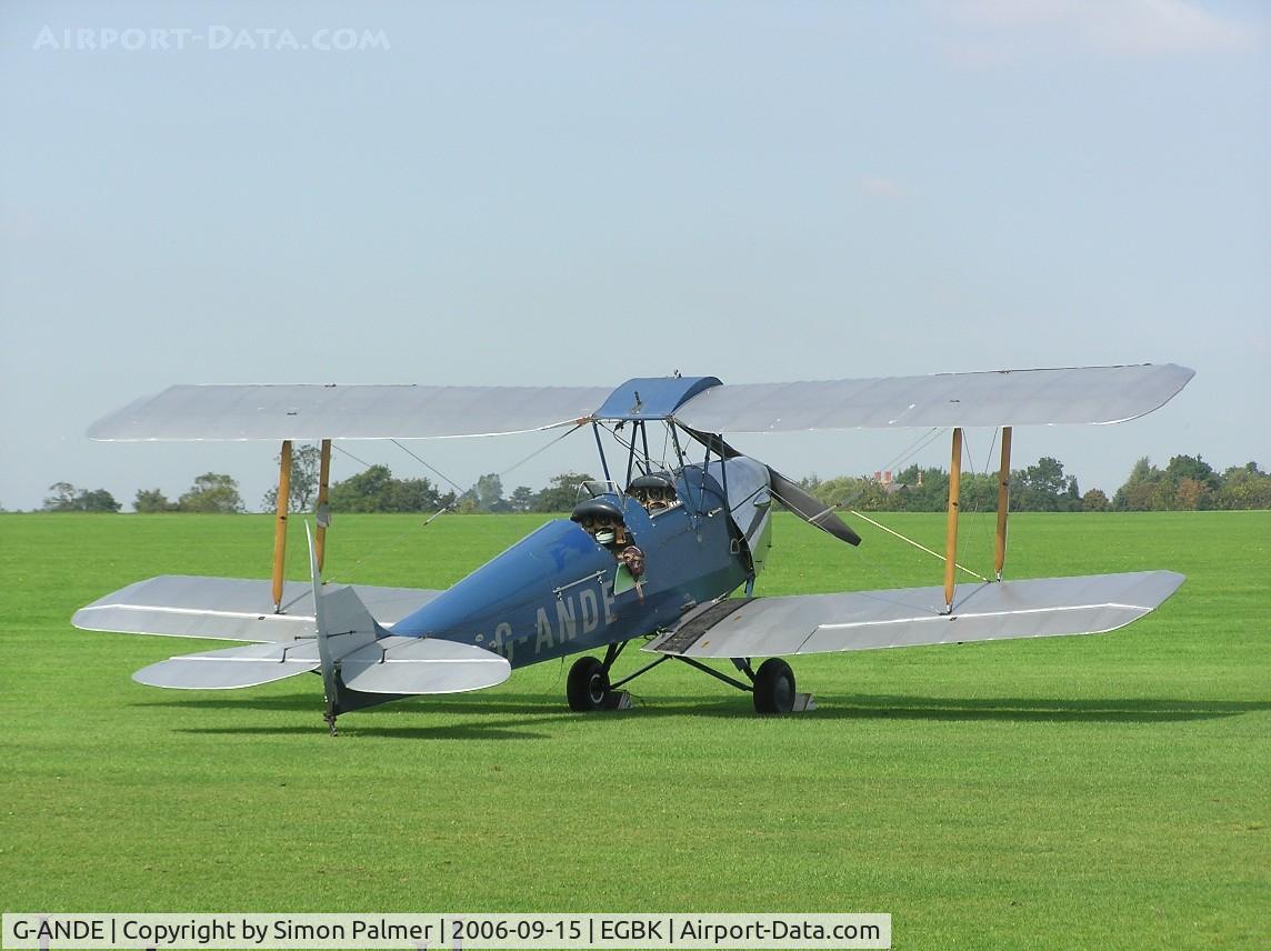 G-ANDE, 1943 De Havilland DH-82A Tiger Moth II C/N 85957, Tiger Moth at Sywell