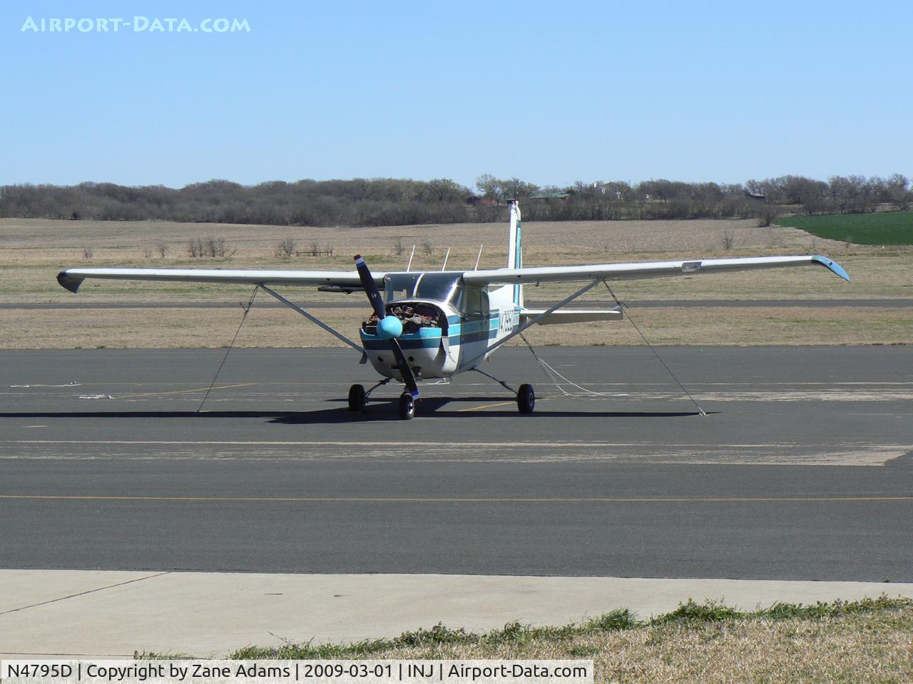 N4795D, 1958 Cessna 182A Skylane C/N 34895, At Hillsboro Municipal