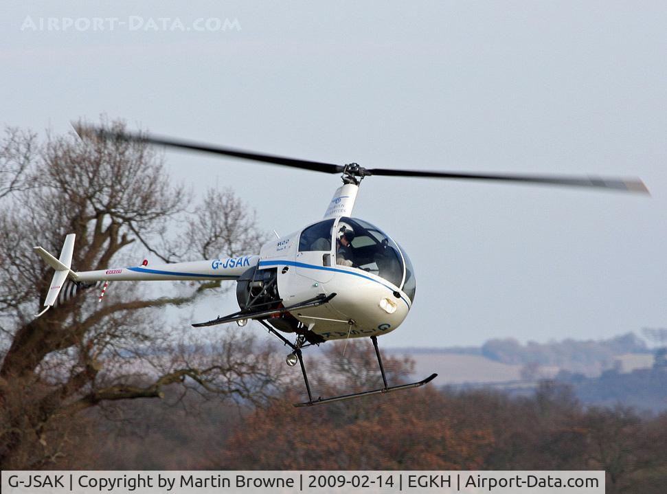 G-JSAK, 1999 Robinson R22 Beta C/N 2959, She was putting on a superb show!