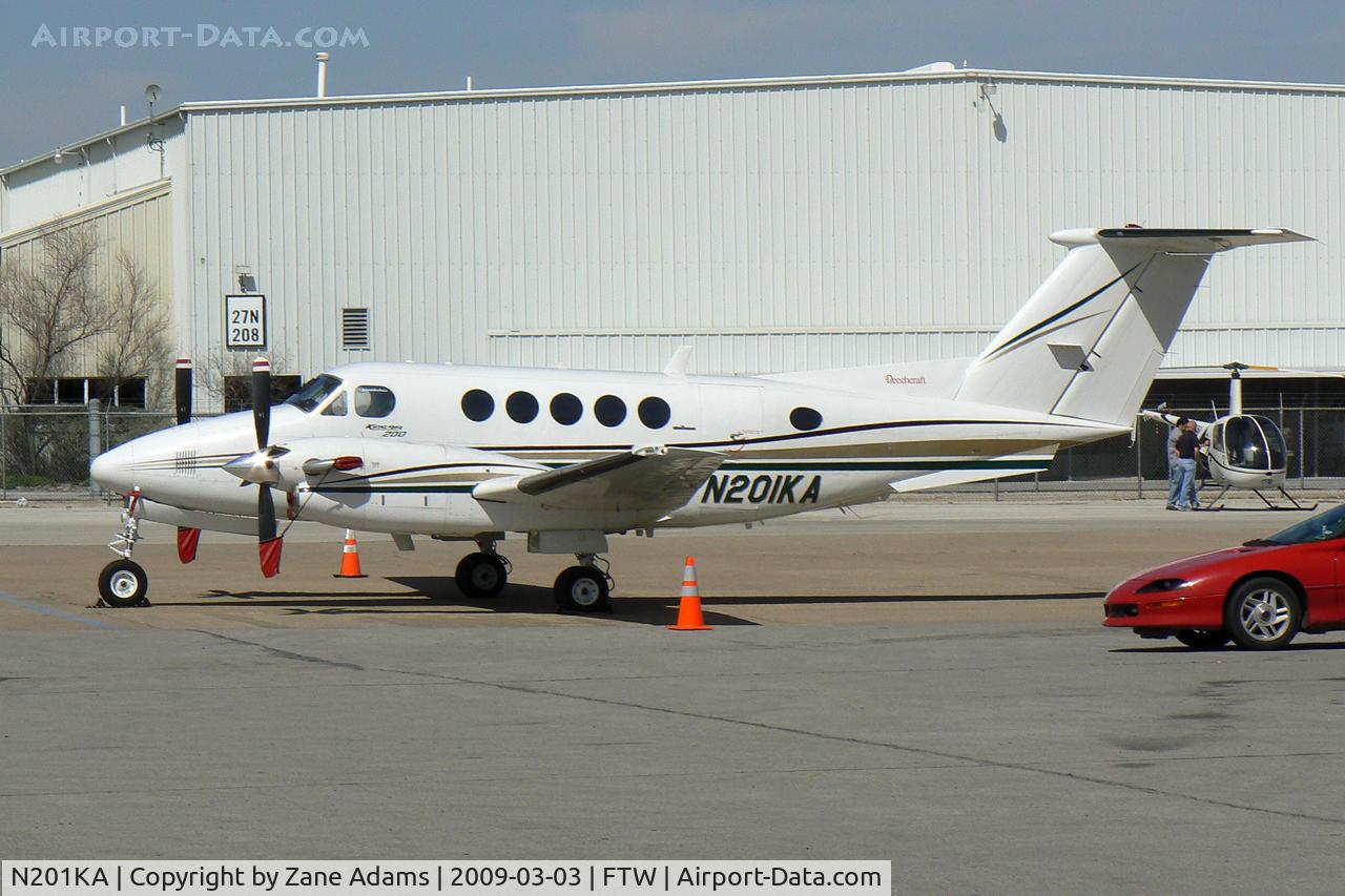 N201KA, 1978 Beech 200 Super King Air C/N BB-417, At Meacham Field