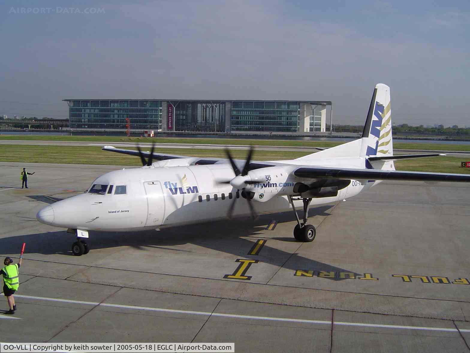 OO-VLL, 1989 Fokker 50 C/N 20144, Pulling on stand