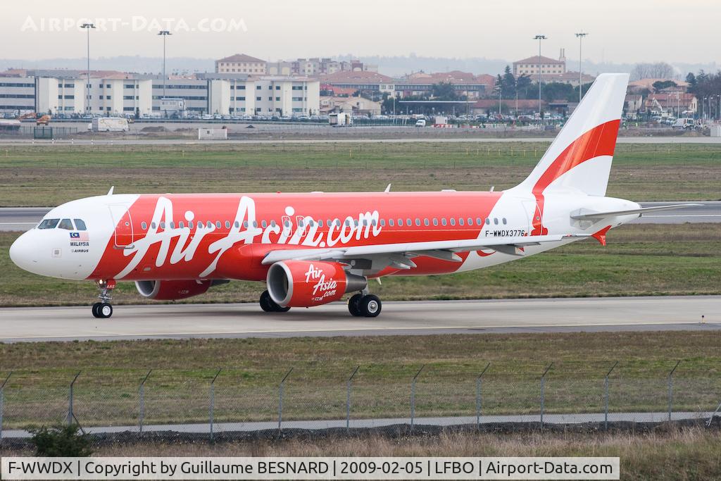 F-WWDX, 2009 Airbus A320-216 C/N 3776, Taxiing 14R