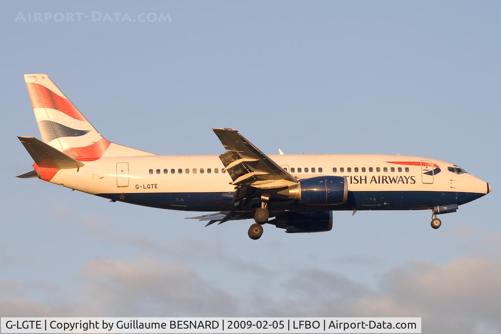 G-LGTE, 1991 Boeing 737-3Y0 C/N 24908, Landing 14R