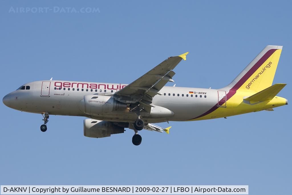 D-AKNV, 2005 Airbus A319-112 C/N 2632, Landing 32L