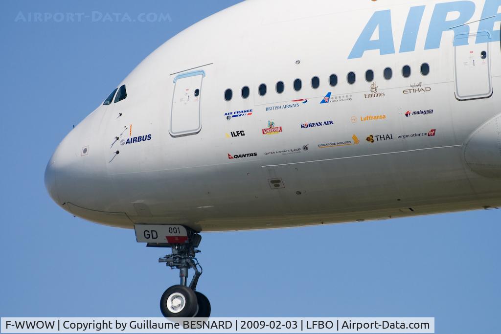 F-WWOW, 2005 Airbus A380-841 C/N 001, Close up.