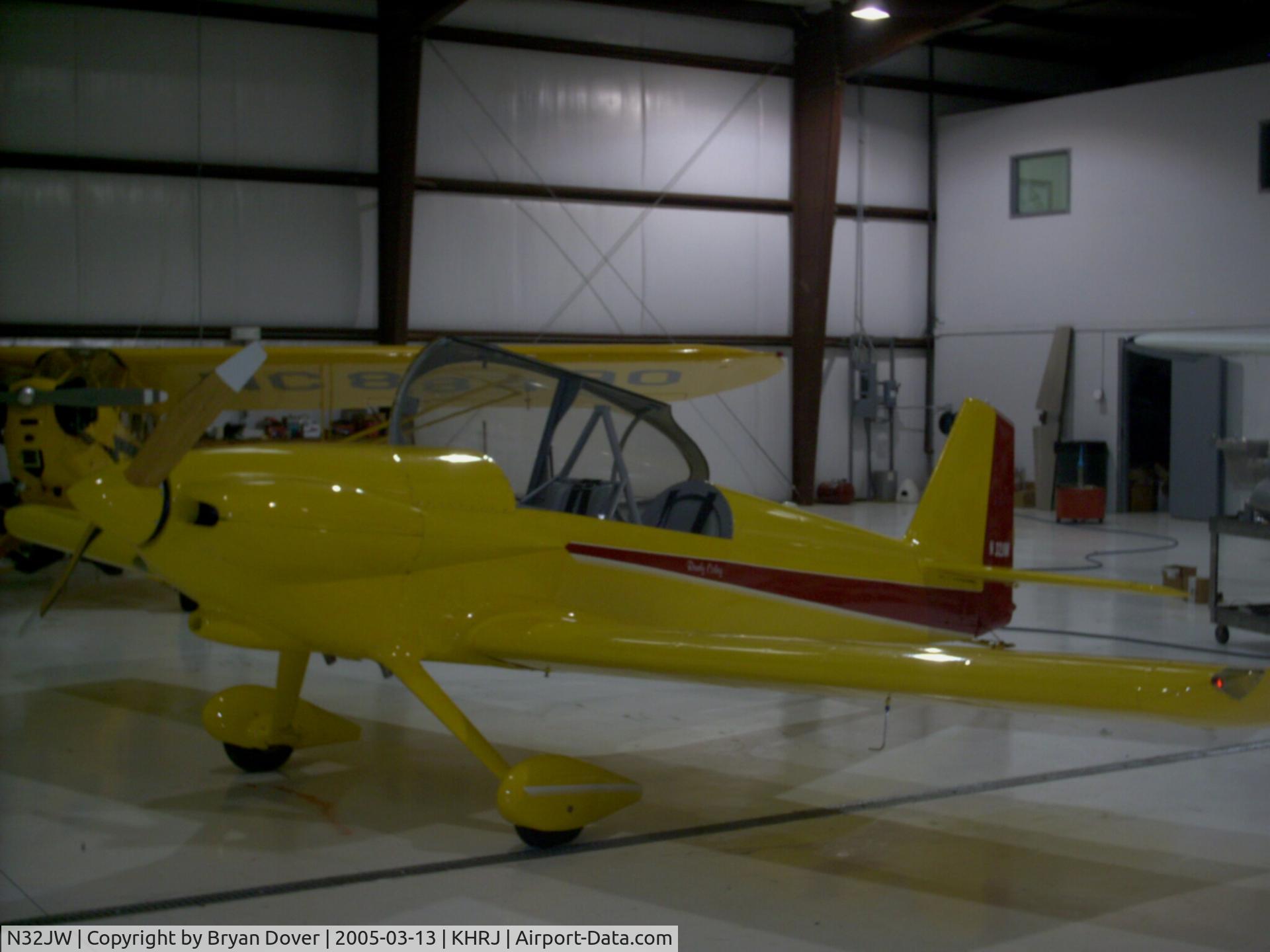N32JW, 1989 Van's RV-4 C/N 1367, N32JW in Erwin, NC prior to flying to Jackson, CA