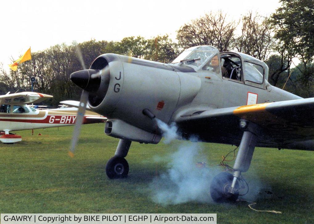 G-AWRY, 1955 Percival P-56 Provost T.1 C/N PAC/56/339, SMOKEY START UP
