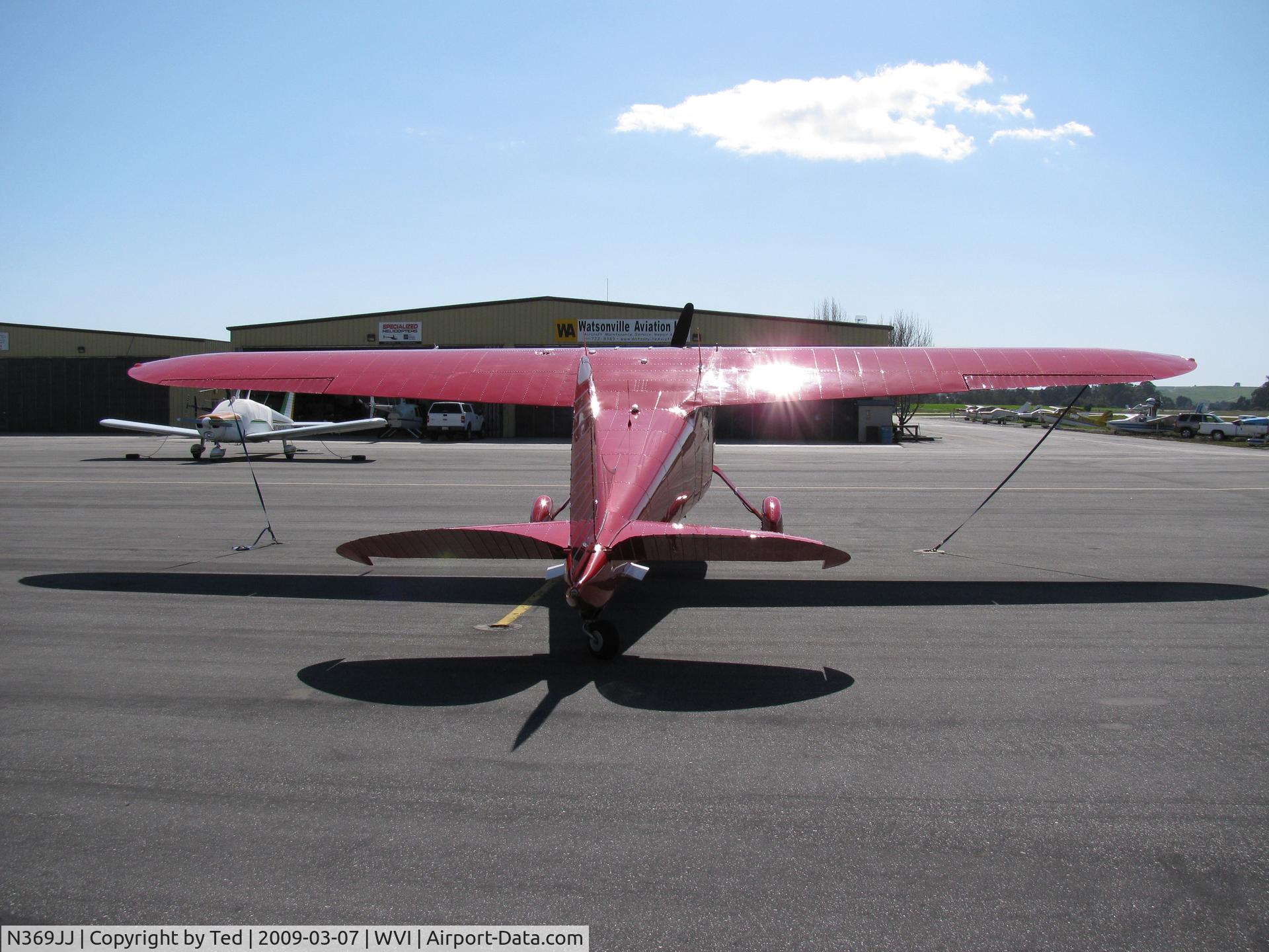 N369JJ, 1950 Cessna 195A C/N 7510, N369JJ at WVI
