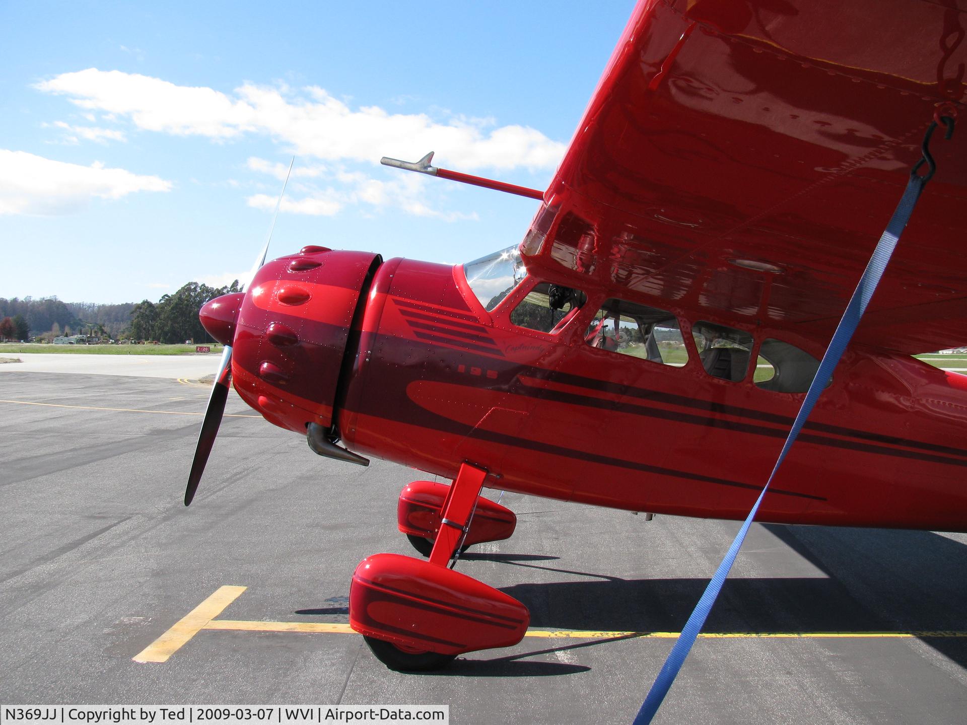 N369JJ, 1950 Cessna 195A C/N 7510, N369JJ at WVI