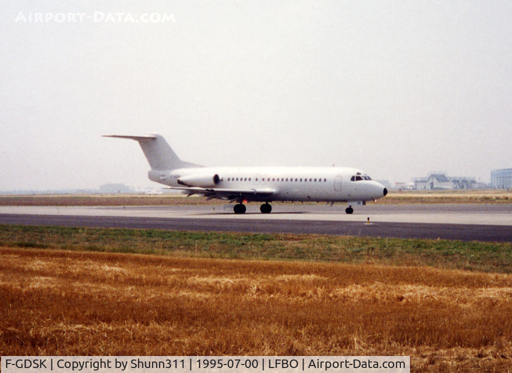 F-GDSK, 1982 Fokker F-28-4000 Fellowship C/N 11179, Lining up rwy 15L for departure... My first day pics @ LFBO !