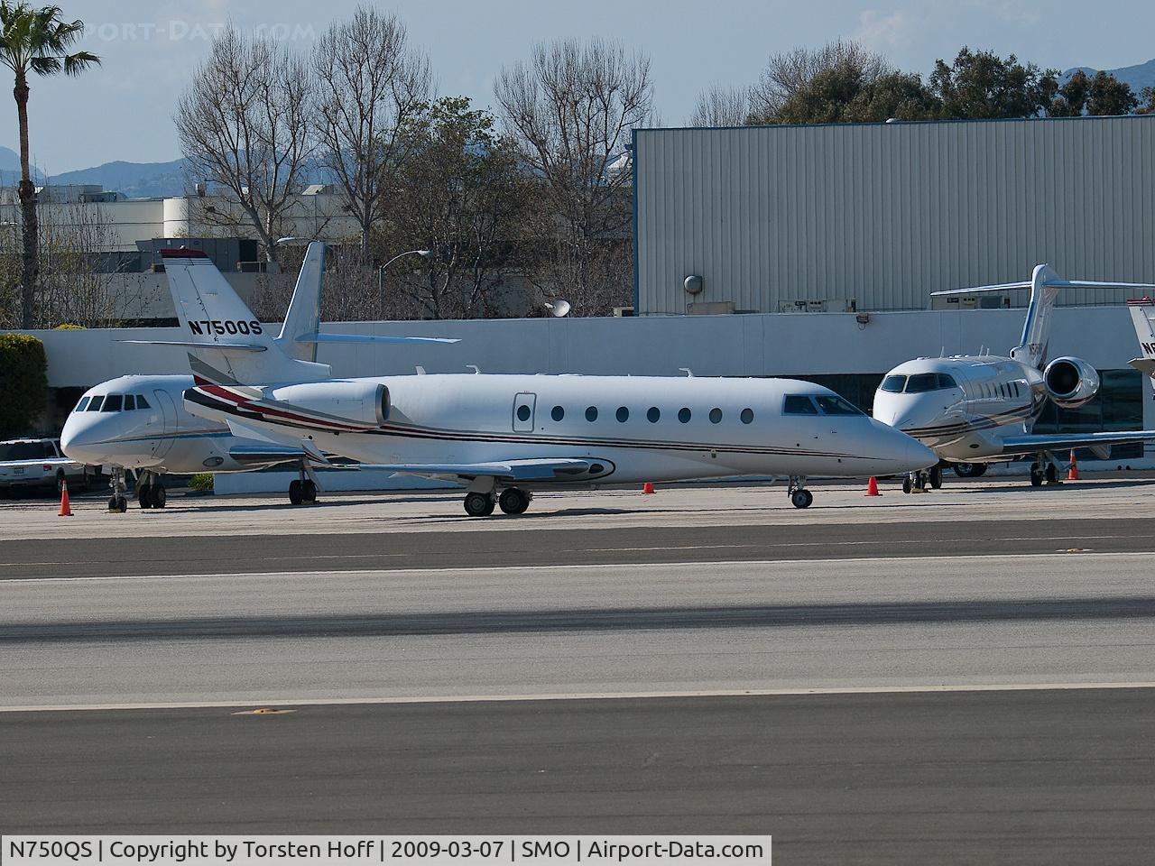 N750QS, 2008 Israel Aerospace Industries G200 C/N 185, N750QS taxiing