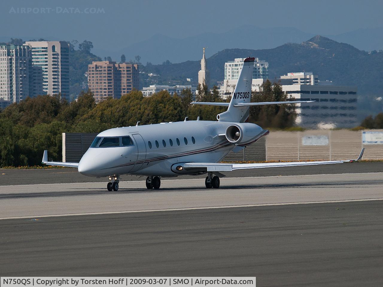 N750QS, 2008 Israel Aerospace Industries G200 C/N 185, N750QS departing from RWY 21