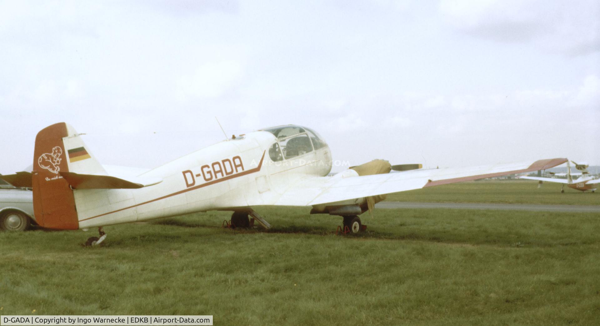 D-GADA, Let Ae-145 Super Aero 145 C/N 15-018, Aero 145 Super Aero at Hangelar airfield in the 1980s