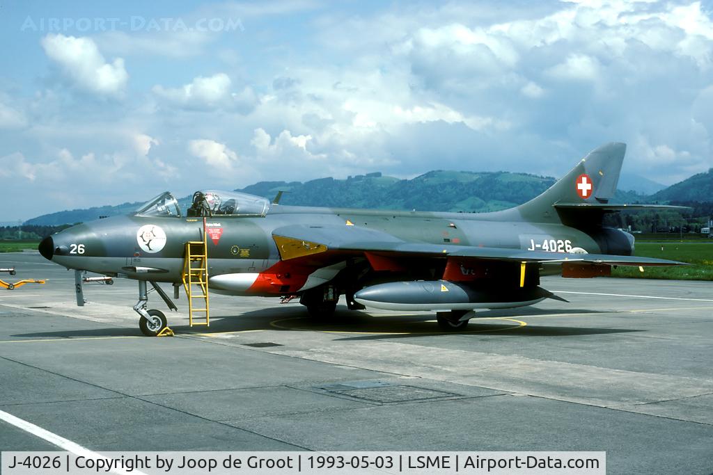 J-4026, Hawker Hunter F.58 C/N 41H-697392, In 1991 the display colours of the Patrouille Suisse were introduced. They were used for the last four years of Hunter operation.