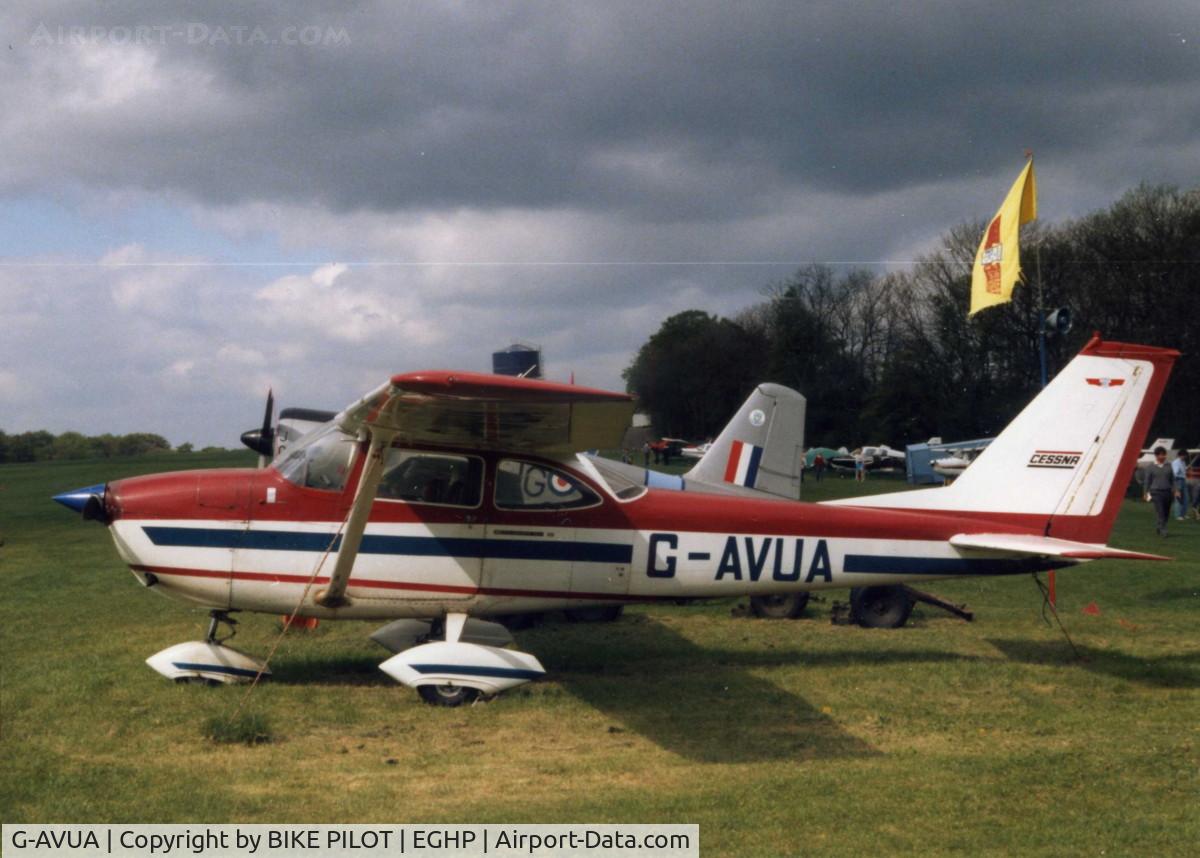 G-AVUA, 1967 Reims F172H Skyhawk C/N 0464, NICE LOOKING 172