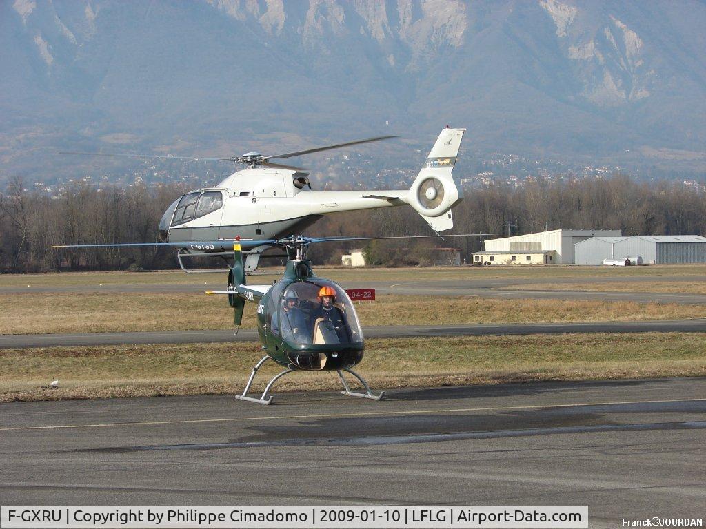 F-GXRU, 2008 Guimbal Cabri G2 C/N 1003, Cabri F-GXRU and Colibri F-GTGB