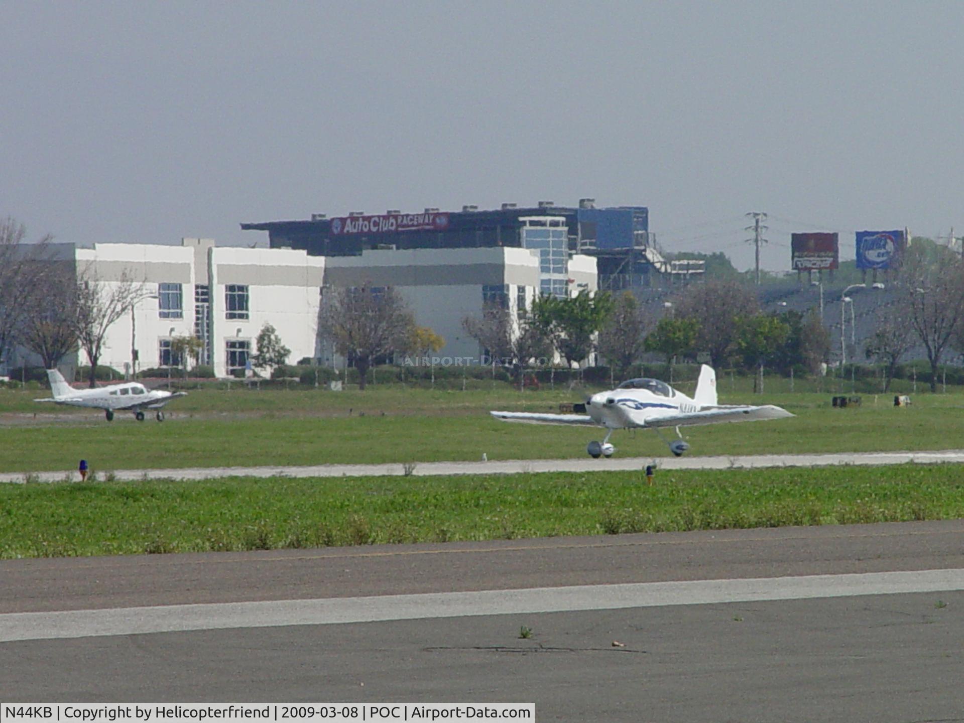 N44KB, Vans RV-6A C/N 24019, Starting to roll westbound 26L at Brackett